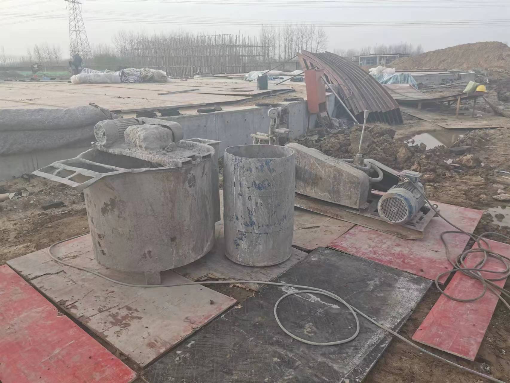 泰丰办事处设备基础注浆