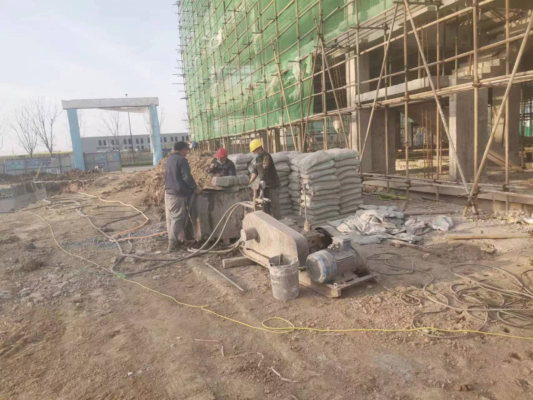 泰丰办事处别墅下沉注浆